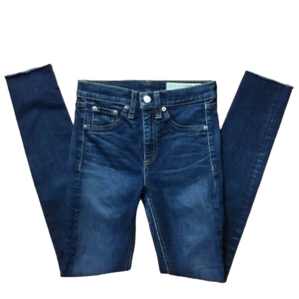 RAG & bone high rise blue flattering and sexy skinny jeans ripped knee size 24